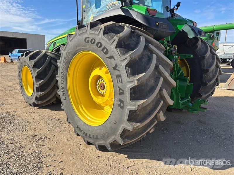 John Deere 8R 340 4WD Tractor Traktorji