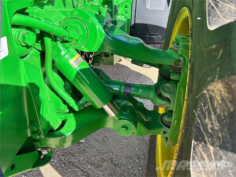 John Deere 8R 340 4WD Tractor Traktorji