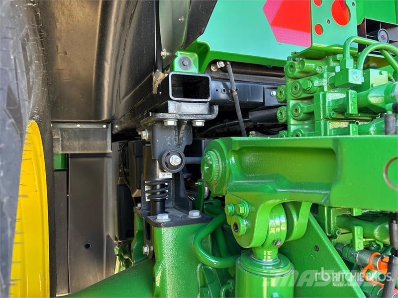 John Deere 8R 340 4WD Tractor Traktorji