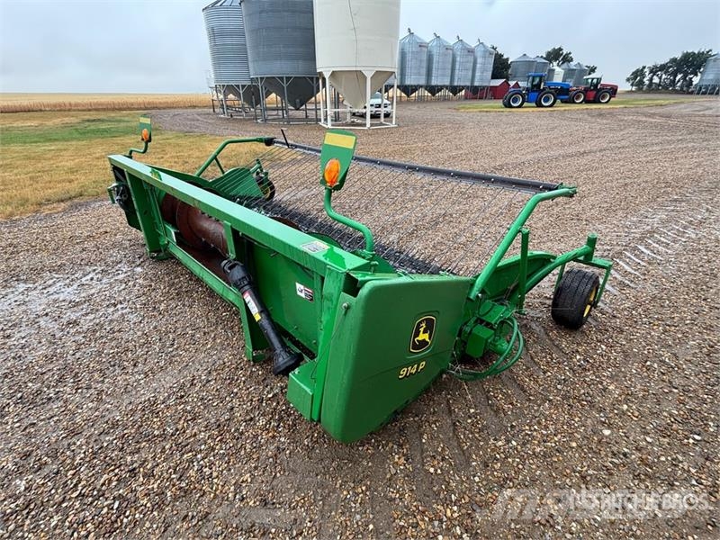 John Deere 914P 14 ft Combine Pickup Header Derliaus nuėmimo kombainų galvos
