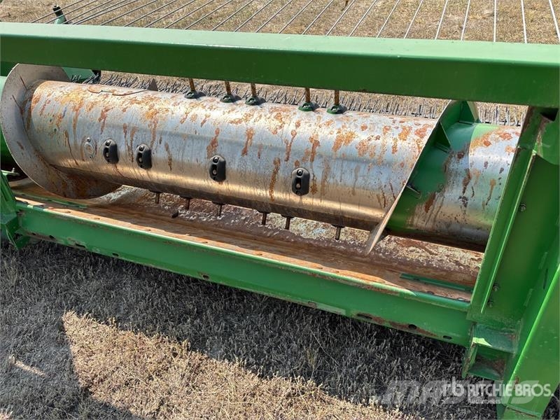 John Deere 914P 14 ft Combine Pickup Header Biçerdöver kafaları