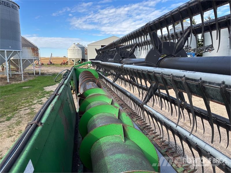 John Deere 925R 25 ft Rigid Combine Header Rezalne glave za kombajne