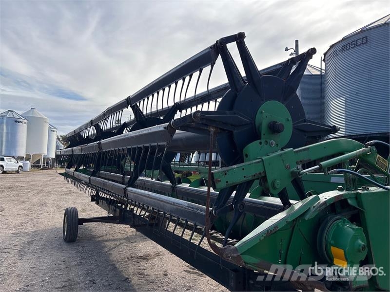 John Deere 925R 25 ft Rigid Combine Header Rezalne glave za kombajne