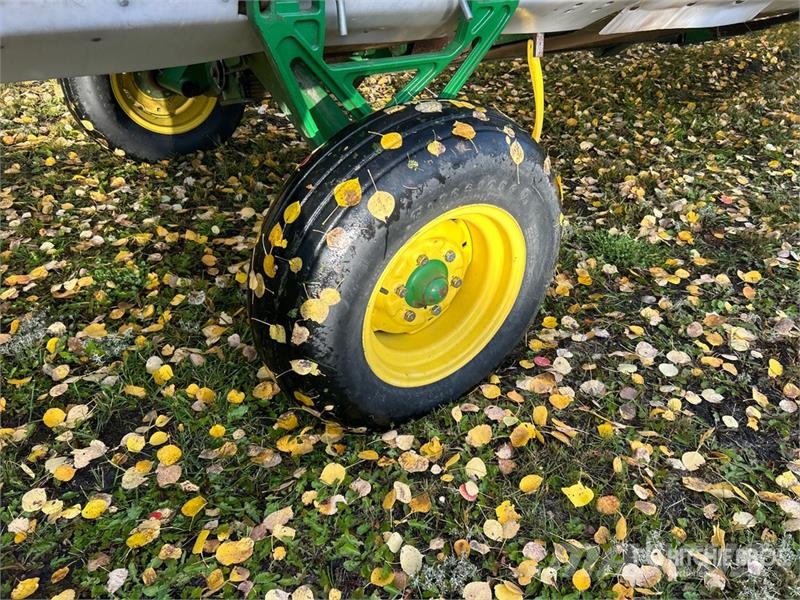 John Deere 930D رؤوس الحصادات الدراسات