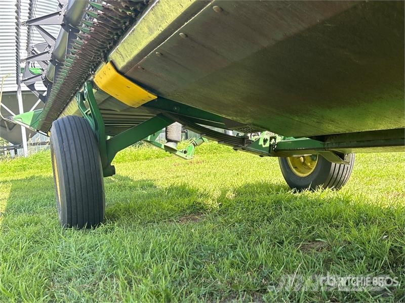 John Deere 936D Testate per mietitrebbie
