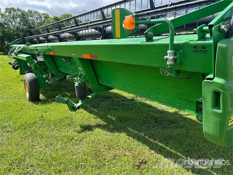 John Deere 936D Testate per mietitrebbie
