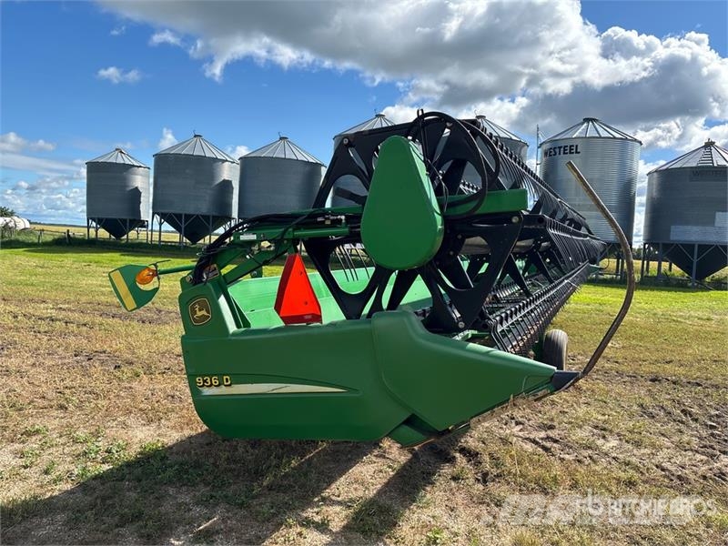 John Deere 936D رؤوس الحصادات الدراسات