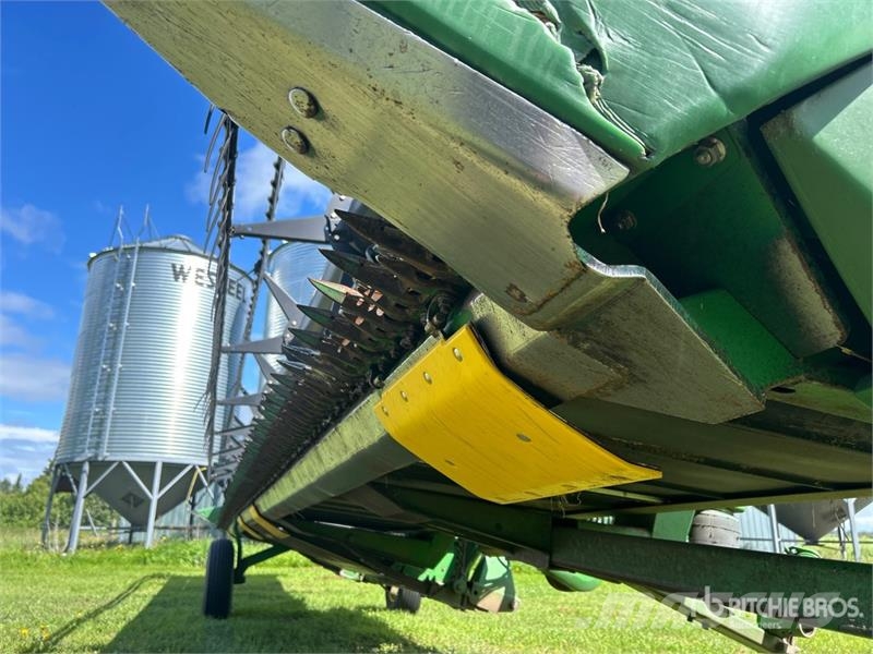 John Deere 936D Testate per mietitrebbie