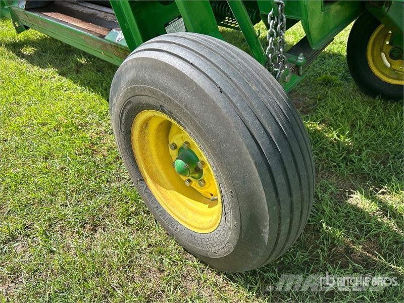 John Deere 936D Testate per mietitrebbie