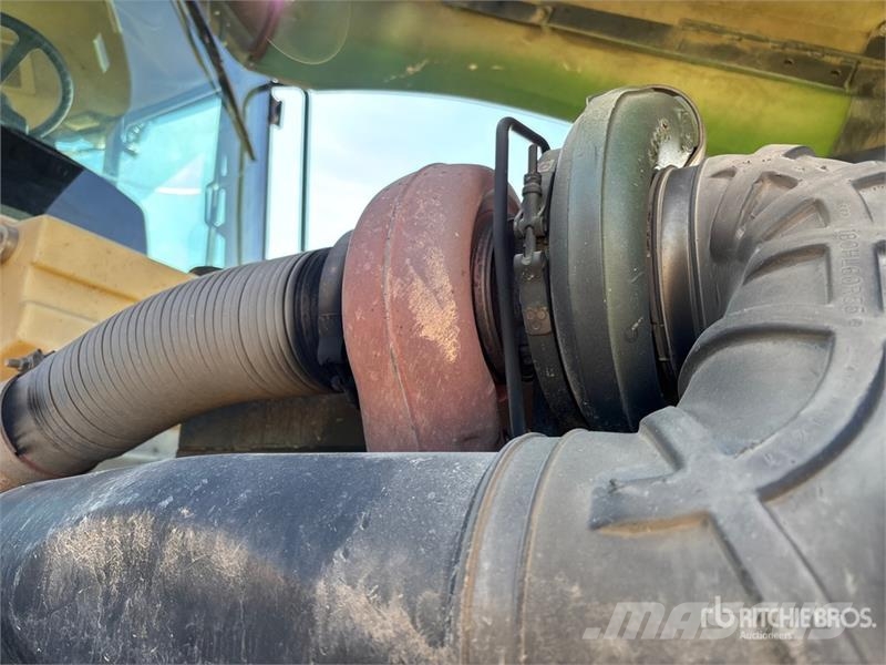 John Deere 9520 ماكينات زراعية - غير ذلك