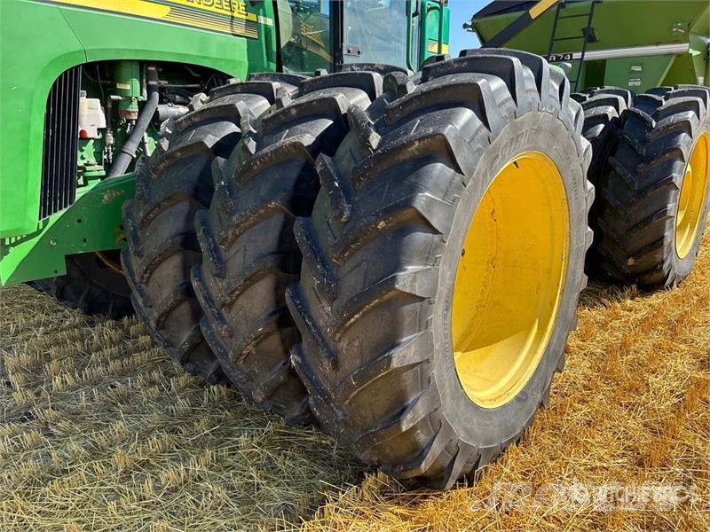 John Deere 9520 ماكينات زراعية - غير ذلك