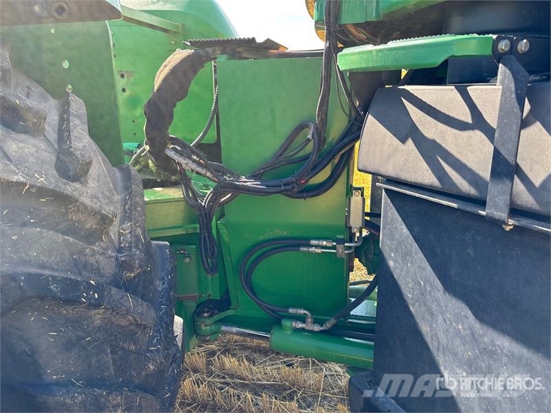 John Deere 9520 ماكينات زراعية - غير ذلك