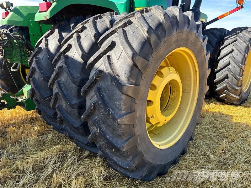 John Deere 9520 ماكينات زراعية - غير ذلك