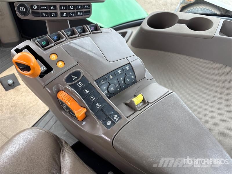 John Deere 9520RX الجرارات