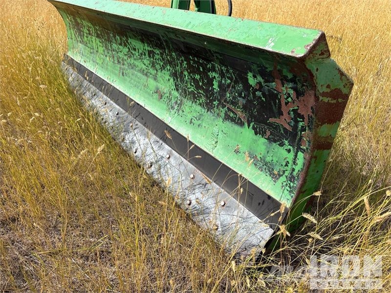 John Deere 96 in Blade Attachment Puskulevyt