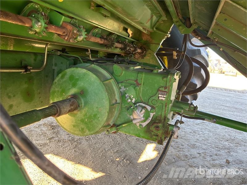 John Deere 9600 Kombajni