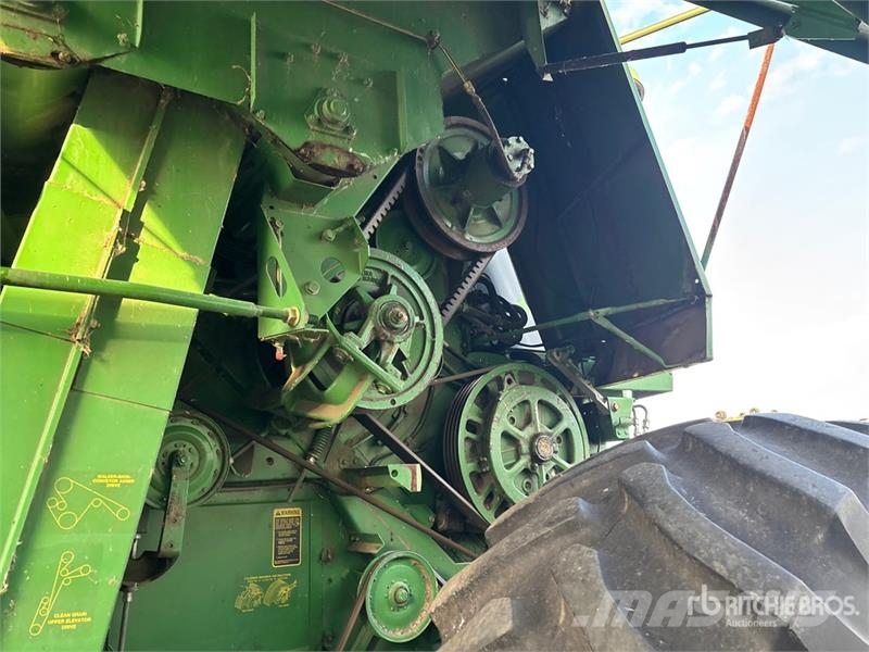 John Deere 9600 Kombajni