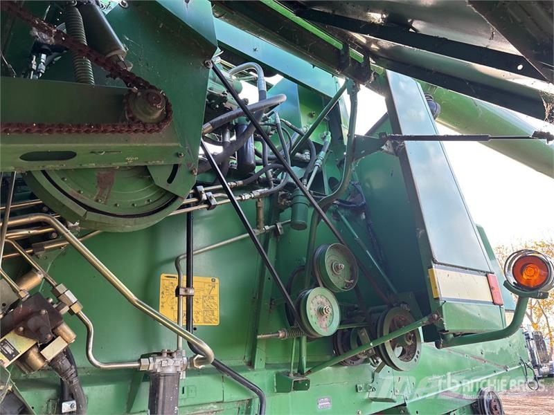 John Deere 9600 Kombajni