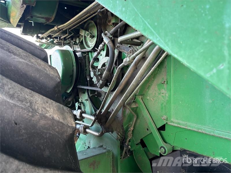 John Deere 9600 Kombajni
