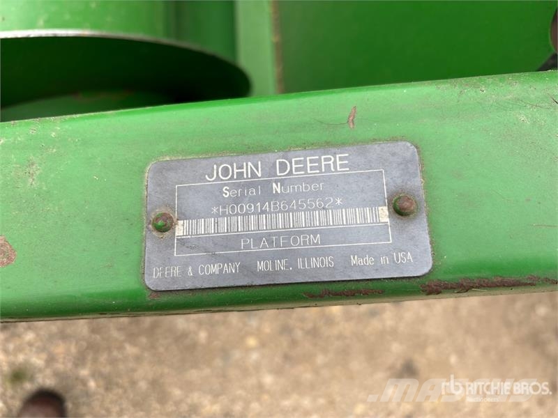 John Deere 9600 Combine harvesters
