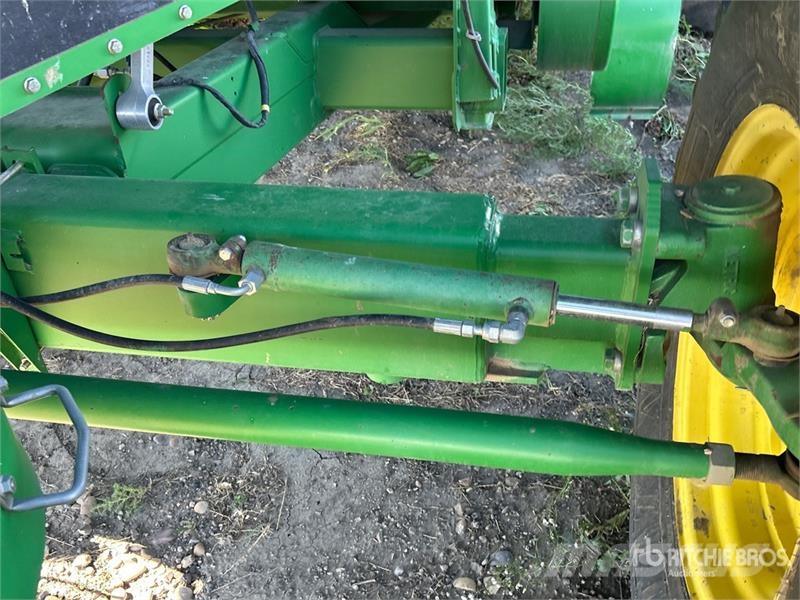 John Deere 9650W Combine Harvester Leikkuupuimurit