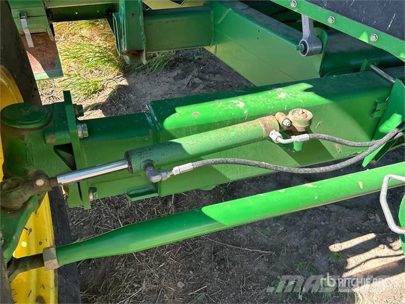 John Deere 9650W Combine Harvester Leikkuupuimurit