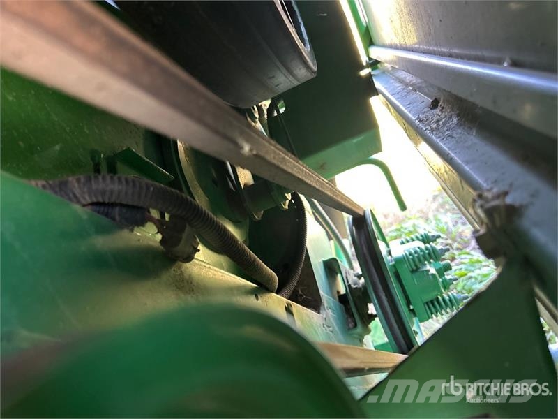 John Deere 9650W Combine Harvester Leikkuupuimurit
