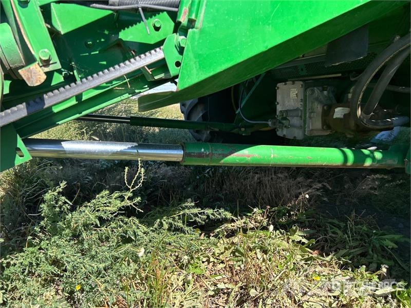John Deere 9650W Combine Harvester Leikkuupuimurit