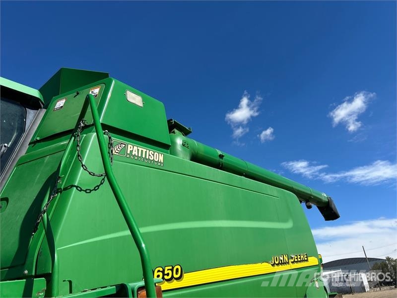 John Deere 9650W Combine Harvester Leikkuupuimurit