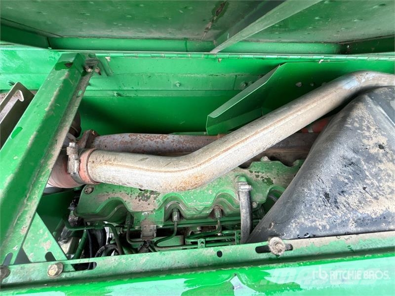 John Deere 9660 حصادات