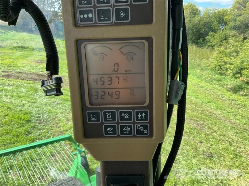 John Deere 9750 STS Mähdrescher