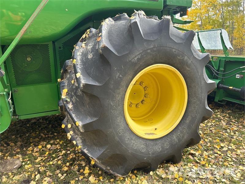John Deere 9750 STS Kombájnok