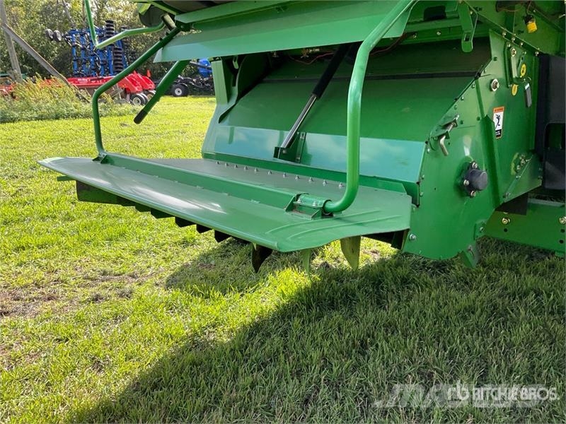 John Deere 9750 STS Mähdrescher