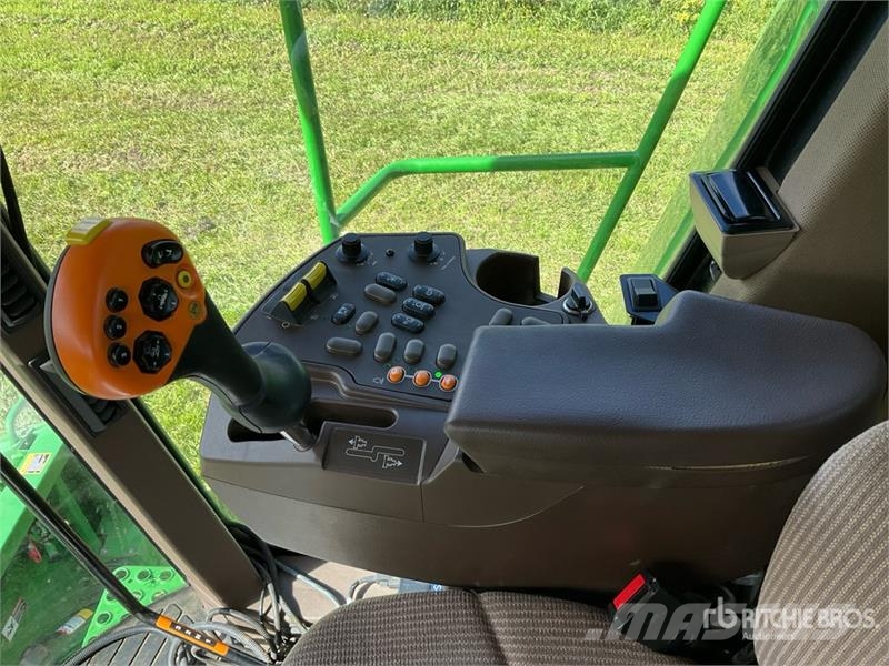 John Deere 9750 STS Mähdrescher