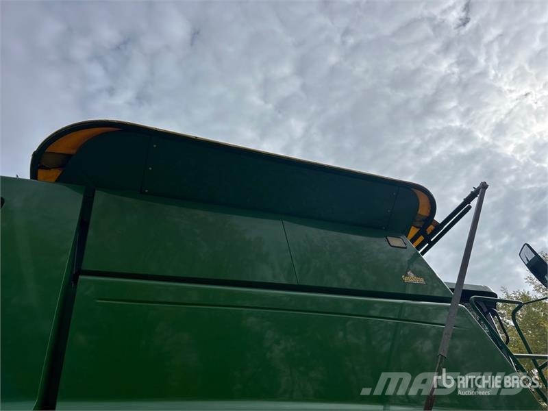 John Deere 9750 STS Kombájnok