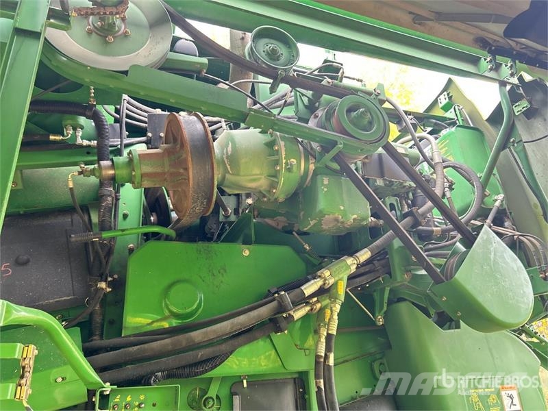 John Deere 9750 STS Kombájnok