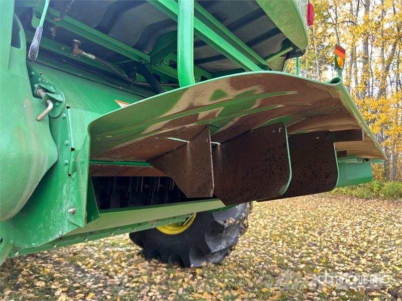John Deere 9750 STS Kombájnok