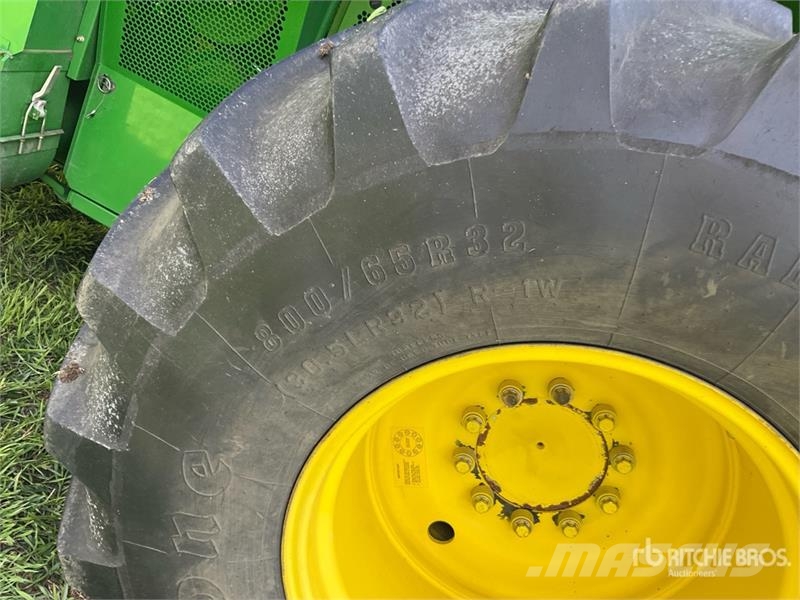 John Deere 9750 STS Mähdrescher