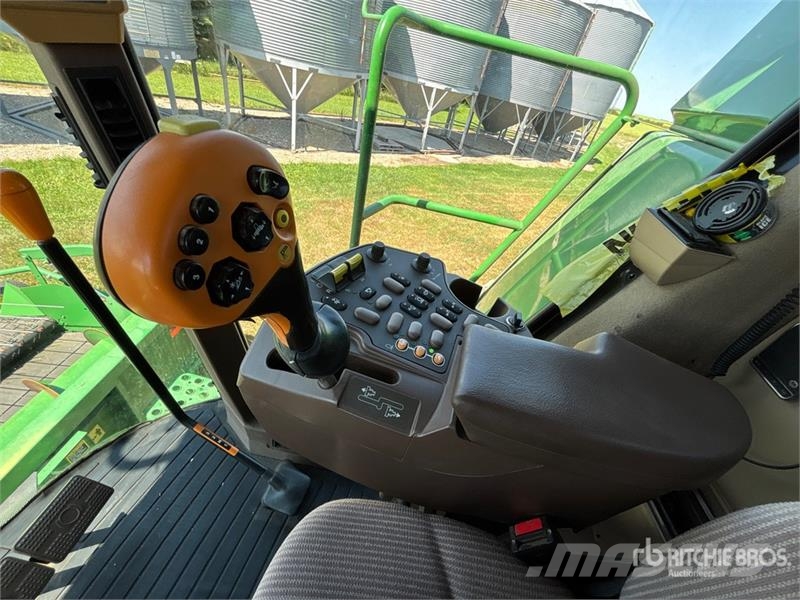 John Deere 9760 STS Combine harvesters