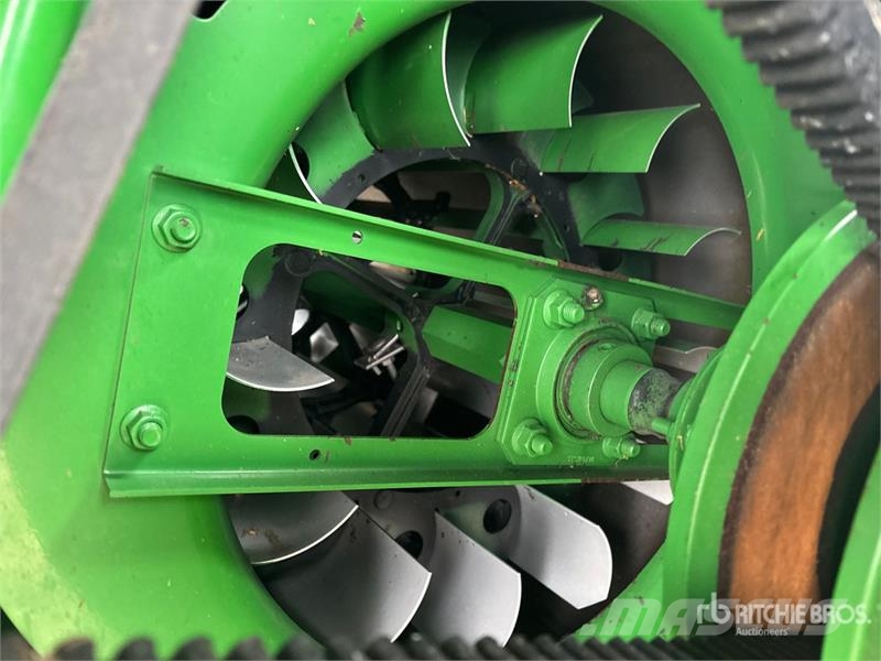 John Deere 9760 STS 聯合收穫機