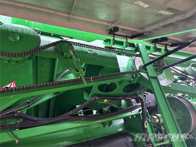 John Deere 9760 STS 聯合收穫機
