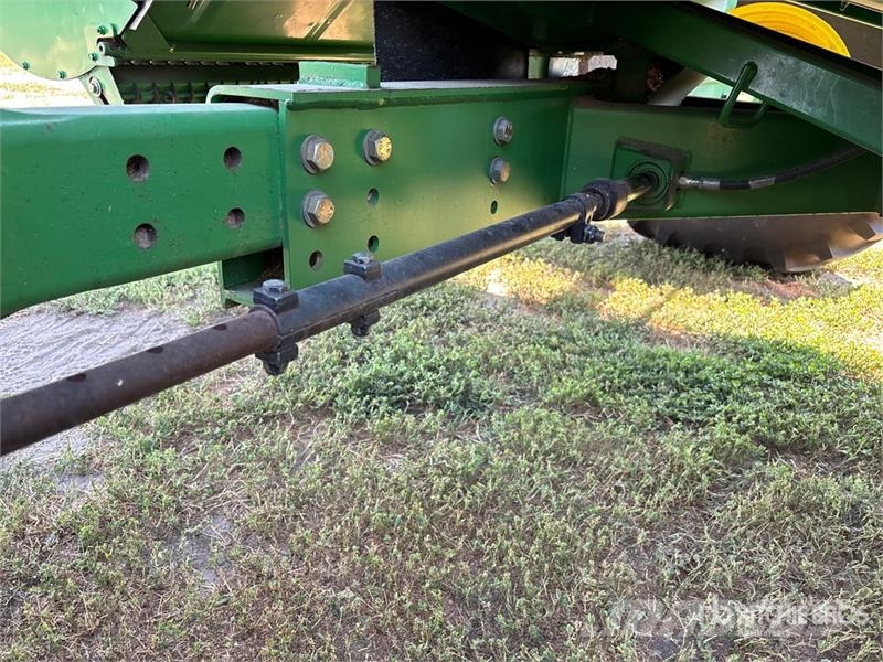 John Deere 9760 STS Combine harvesters
