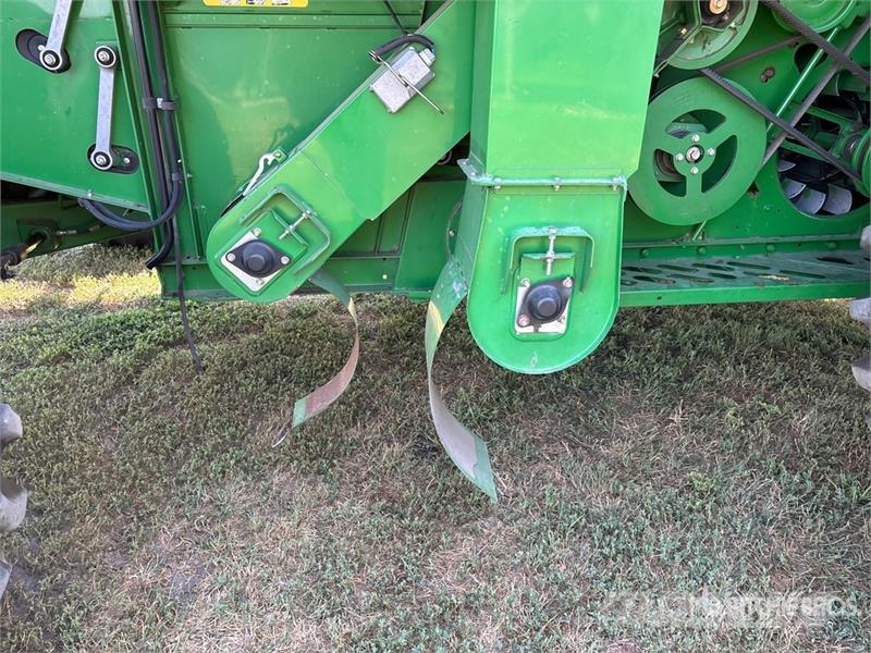 John Deere 9760 STS Combine harvesters