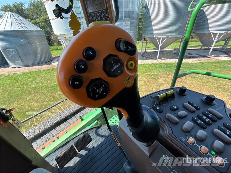 John Deere 9760 STS Combine harvesters