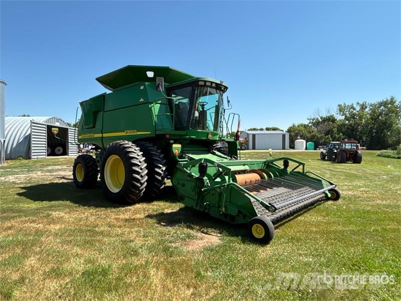 John Deere 9760 STS Combine harvesters