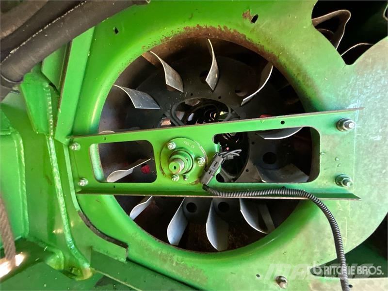 John Deere 9760 STS Kombajni