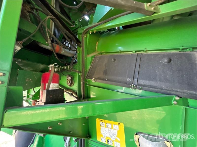 John Deere 9760 STS Combine harvesters