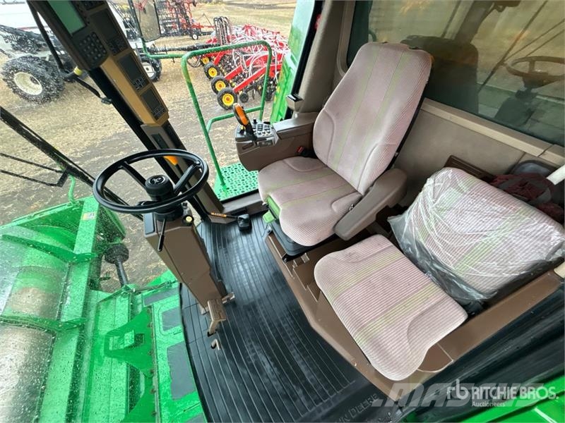 John Deere 9760 STS 聯合收穫機