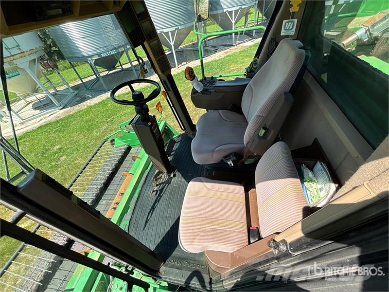 John Deere 9760 STS Combine harvesters