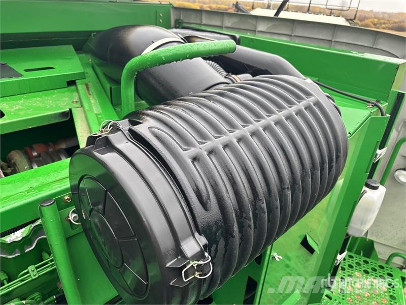 John Deere 9760 STS 聯合收穫機